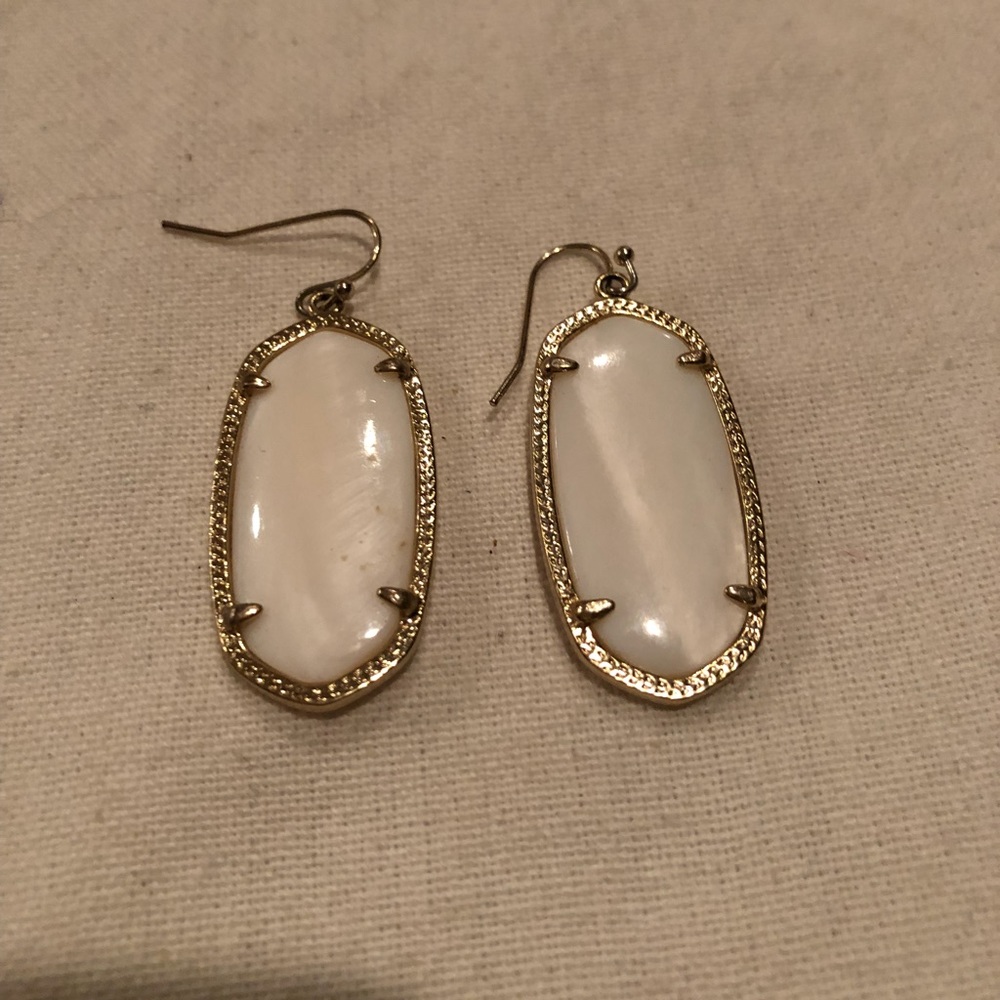 Kendra Scott White Elle earrings